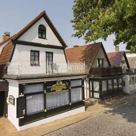 Apartment Warnemunder Stube In The 